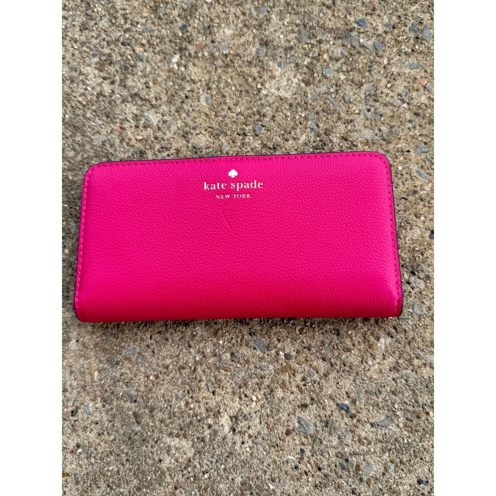 Kate Spade Staci Large Slim Bifold Wallet Shocking Pink Pebbled Leather Logo
